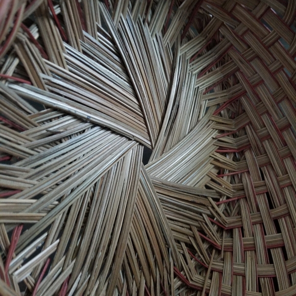 Basket w/a hint of red, can be for inside a boho closet, display, crafts etc. - Picture 9 of 12